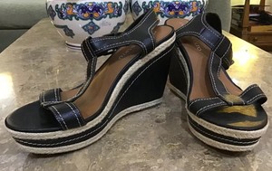black strappy espadrilles