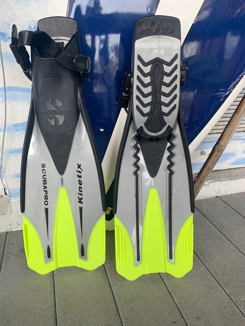 scubapro kinetix fins
