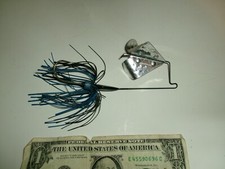 Unknown 3/4 oz. Titanium Wire Triple Wing Buzzbait Lure Buzzer Buzz - Used