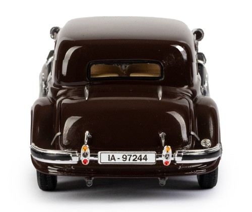 Mercedes-Benz 540K W29 4 porte berlina del 1936 in scala 1/43 - Foto 8 di 9