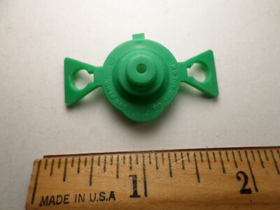 1970s Cap'n Crunch Baking Powder Submarine SMALL GREEN PLASTIC PART