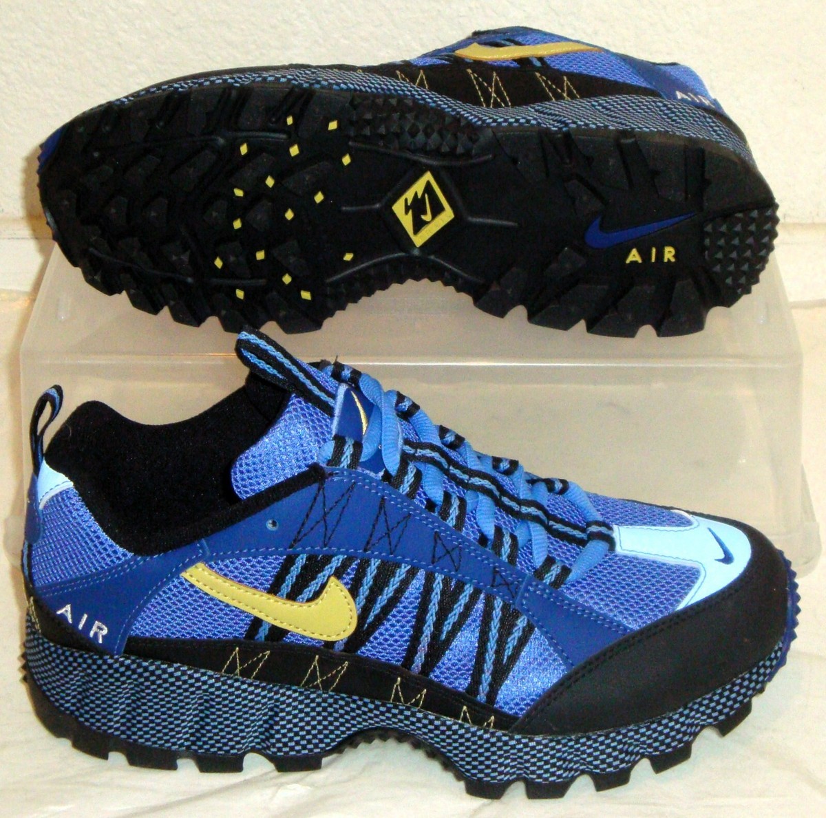 New Nike Air Zoom Humara Polar Mens US Size 7.5 UK 6.5 EUR 40.5