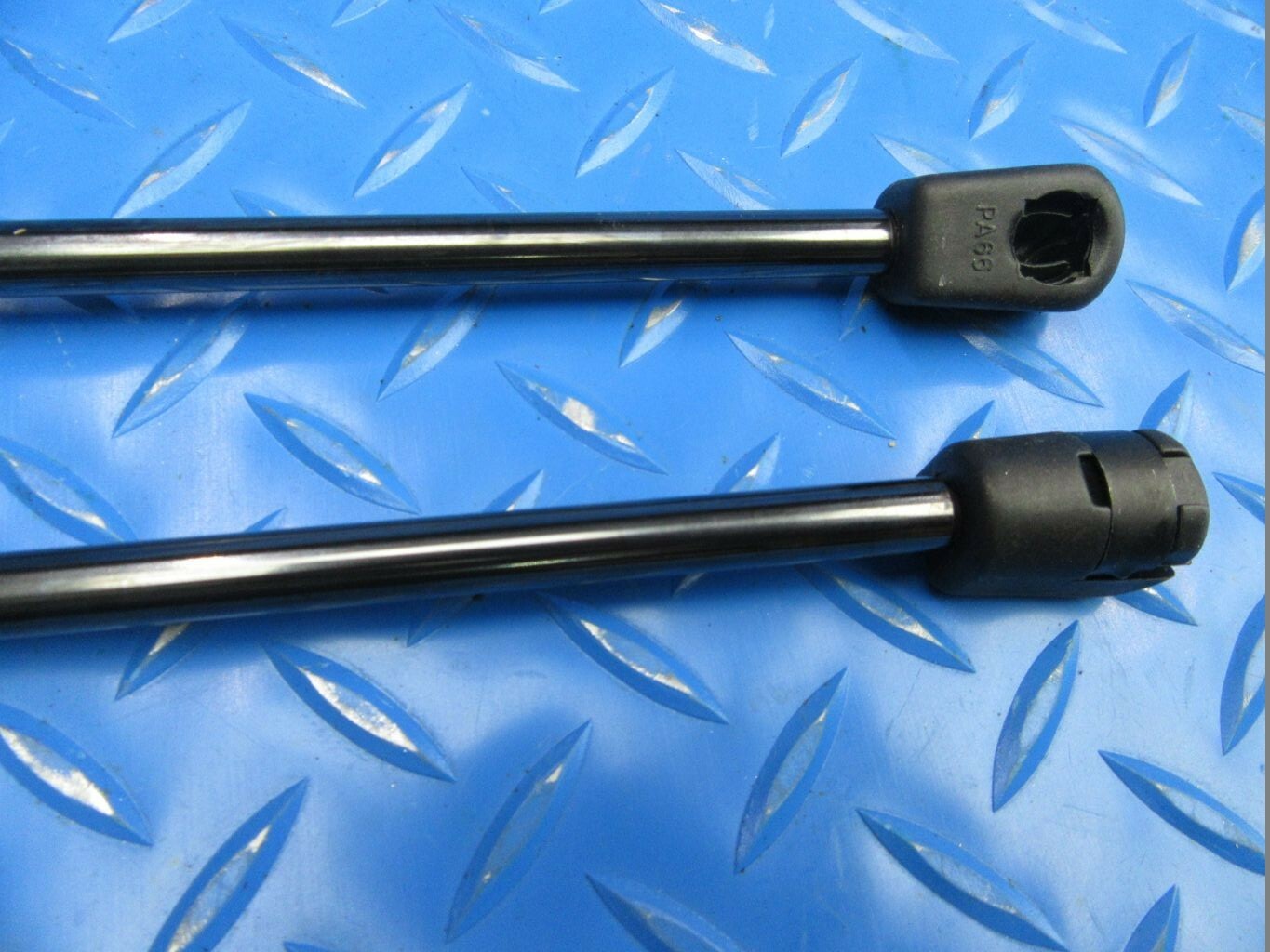 Bentley GTC Convertible trunk boot shocks lift support struts TopEuro #8050