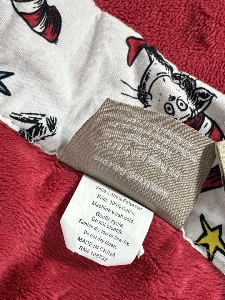 Dr Seuss Cat In The Hat Border Baby Blanket Red Minky Stars Embossed Trend Lab - Image 4 of 4