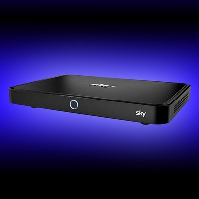 NEU! - HUMAX SKY Q / ESd-160s/VE - UltraHD 4K SAT-Receiver - ohne Zubehör!