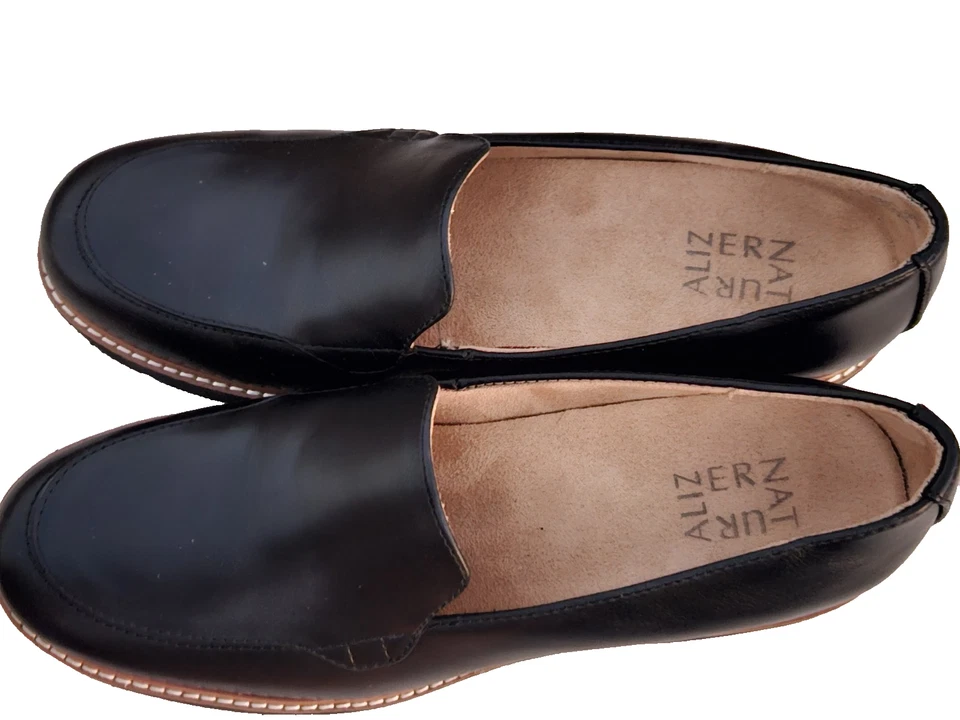 Mocasines Naturalizer Cabaret con suela negra - para mujer talla 9M Foto 2 de 4