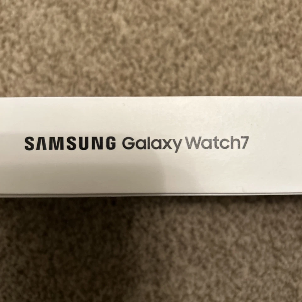 Samsung Galaxy Watch 7 Green 40mm Bluetooth, Wi-Fi, GPS - Image 4 of 4
