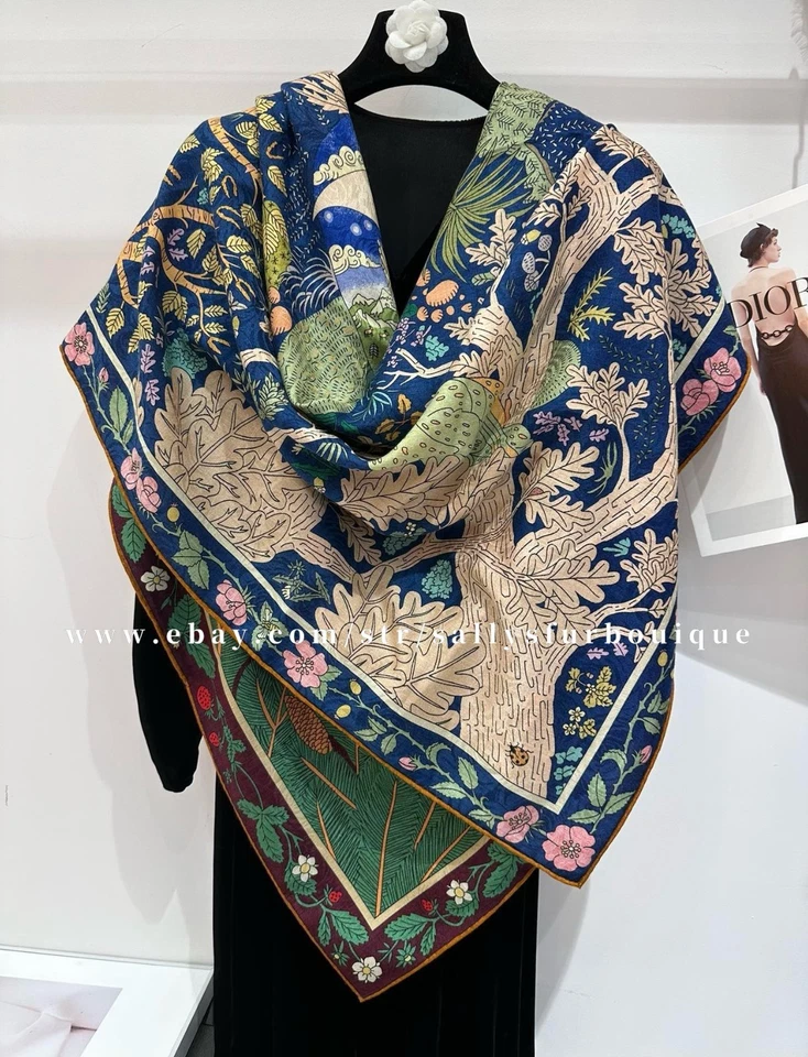 Sallys Quality Cashmere & Silk Jacquard Girl Moon Print 2 Face Shawl Scarf 53" - Image 3 of 4