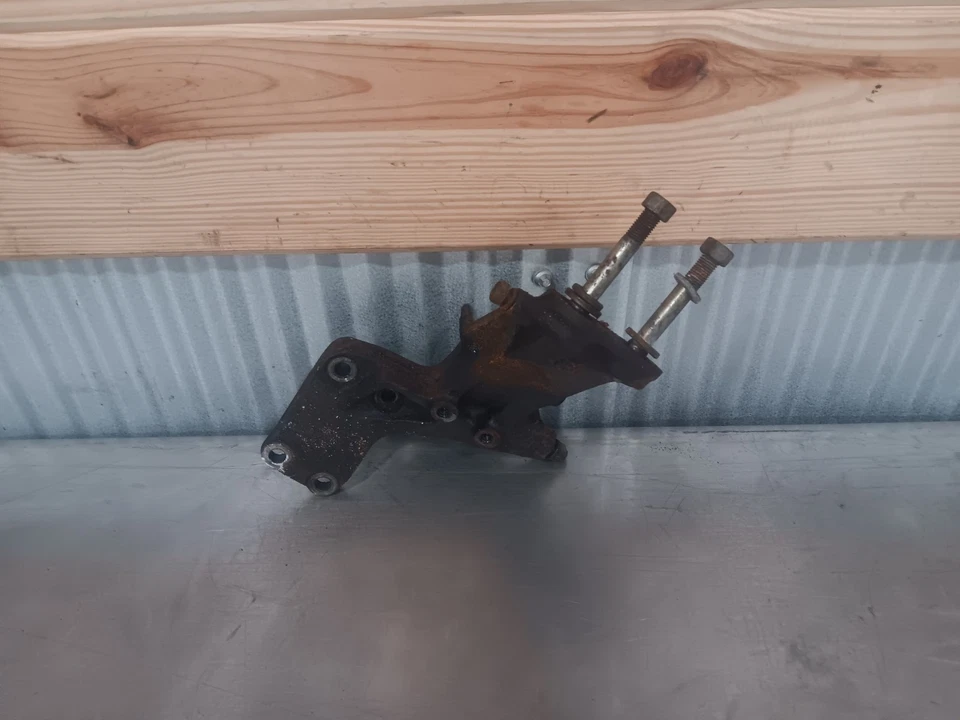 Soporte de montaje de bomba de dirección asistida 90-94 Mitsubishi Eclipse Talon DSM GST GSX Foto 3 de 3