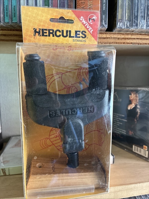 Hercules Stands Swivel Guitar HangerGSP38WB Short Arm Wood Base Wall Mount