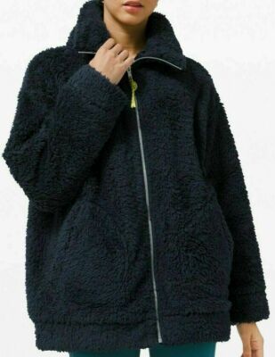 lululemon navy jacket