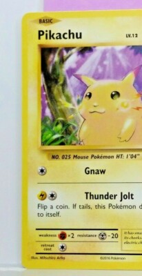 Pikachu 35/108 Ultra Rare Yellow Cheeks Pokemon XY Evolutions LV