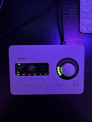 Universal Audio Apollo Solo Thunderbolt 3 Audio Interface UAD Unison