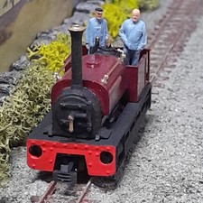 MAROON OO9 009 Hunslet quarry Narrow Gauge Loco On Brand New KATO 109 chassis