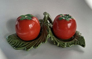 Vintage Novelty Tomato Salt & Pepper Shakers