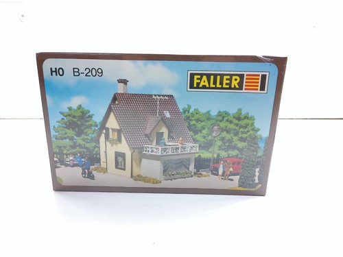 Faller H0 B-209 casa unifamiliar - sin construir - como nueva en embalaje original #14327 | Condition: Gebraucht