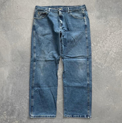Wrangler Rugged Wear Relaxed Fit Jeans Size 40 x 30