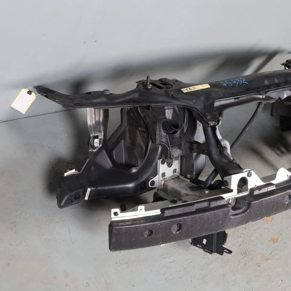 02-08 BMW 745i 750i 760i Radiator Support Bumper Reinforcement OEM Used Foto 2 de 4