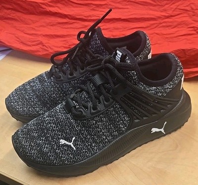 BOY`S PUMA PACER FUTURE DOUBLEKNIT ATHLETIC SNEAKERS SIZE 4.5C BLACK