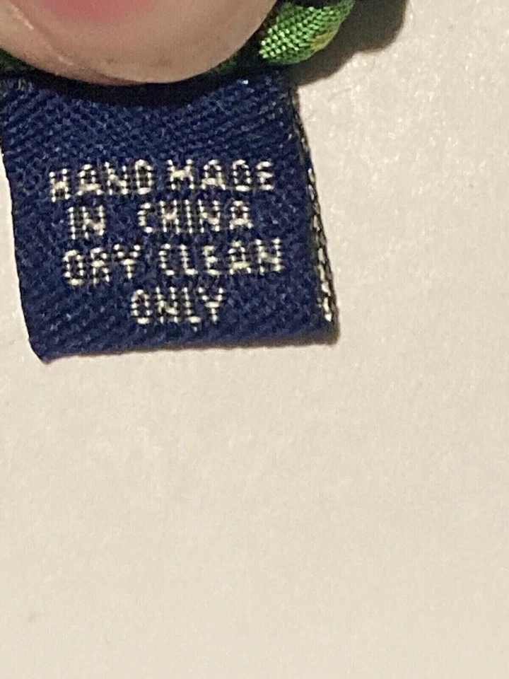 Corbata formal Versa para hombre 57"Lx3,5"W verde/negro Foto 3 de 3