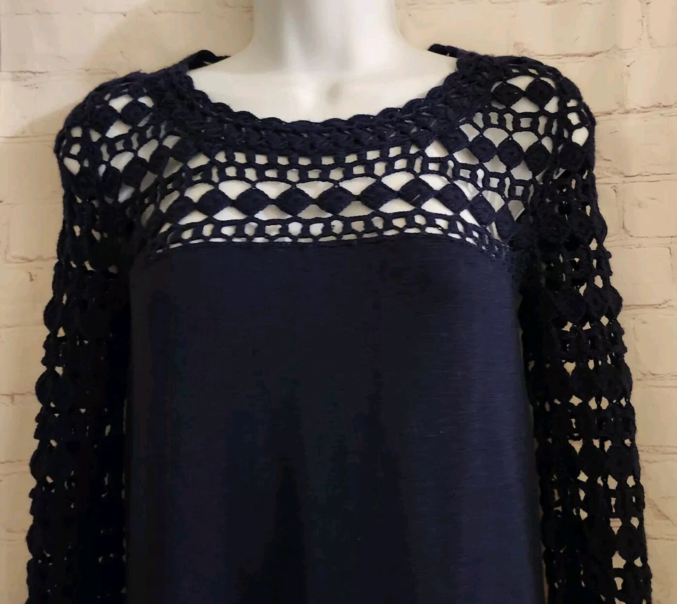 Vestido Lilly Pulitzer "Kariana" Azul Marino Lana Merino Crochet Yugo Manga 3/4 talla XS  Foto 3 de 4