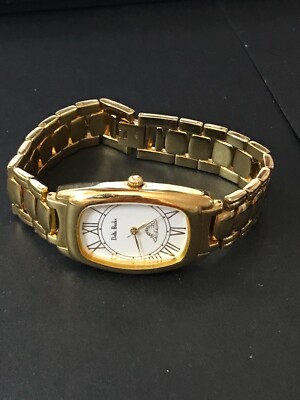Delta Burke 28mm White Dial Gold Tone Ladies Quartz Watch  display picture 2
