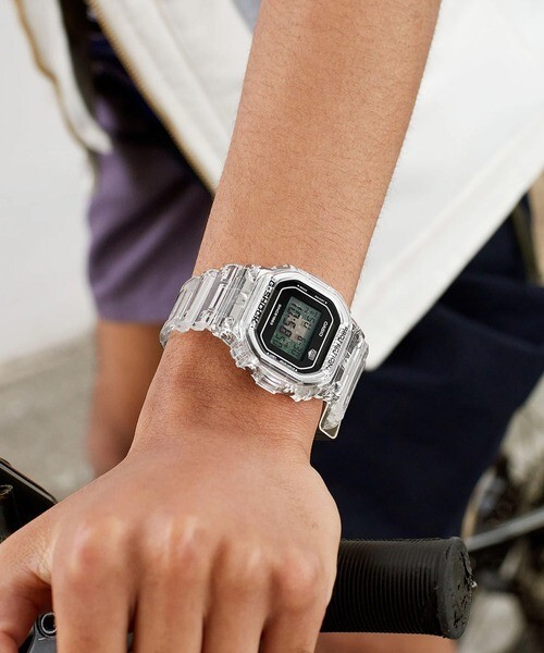 Casio G-Shock Watch DW-5040RX-7JR 40th Anniversary Clear Casio G-Shock Watch DW-5040RX-7JR 40th Anniversary Clear