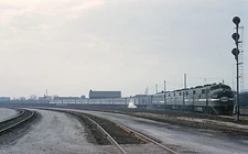 NYC EMD E7A 4022 5 x 7 Photo w the 20th Century Limited Chicago IL April 21 1965