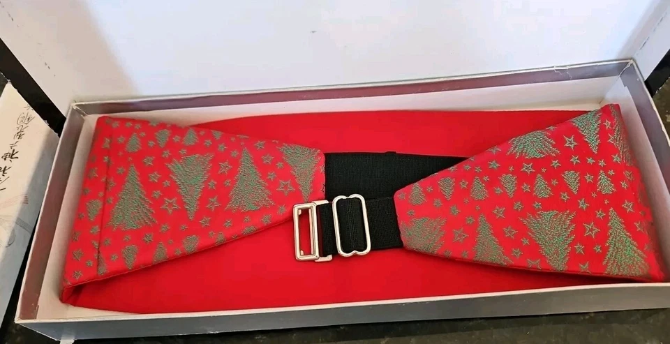 全新带盒 男式 红色/绿色 Cummerbund,舞蹈,圣诞节 尺寸 S/M 28-36 — 第 3/4 张图片