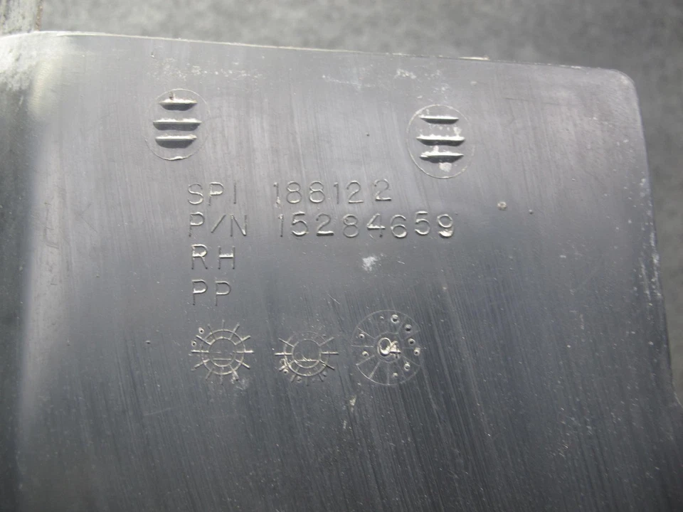 04-09 CADILLAC XLR DIANTEIRO ESQUERDO E DIREITO FENDER FORRO RODA RESPINGO PROTETOR CONJUNTO - Imagem 4 de 4