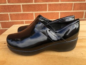 black nursing clogs