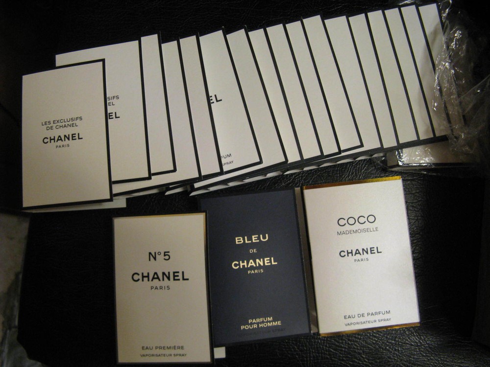 CHANEL Les Exclusifs Eau de Parfum Sample Card 1.5ml or 2ml