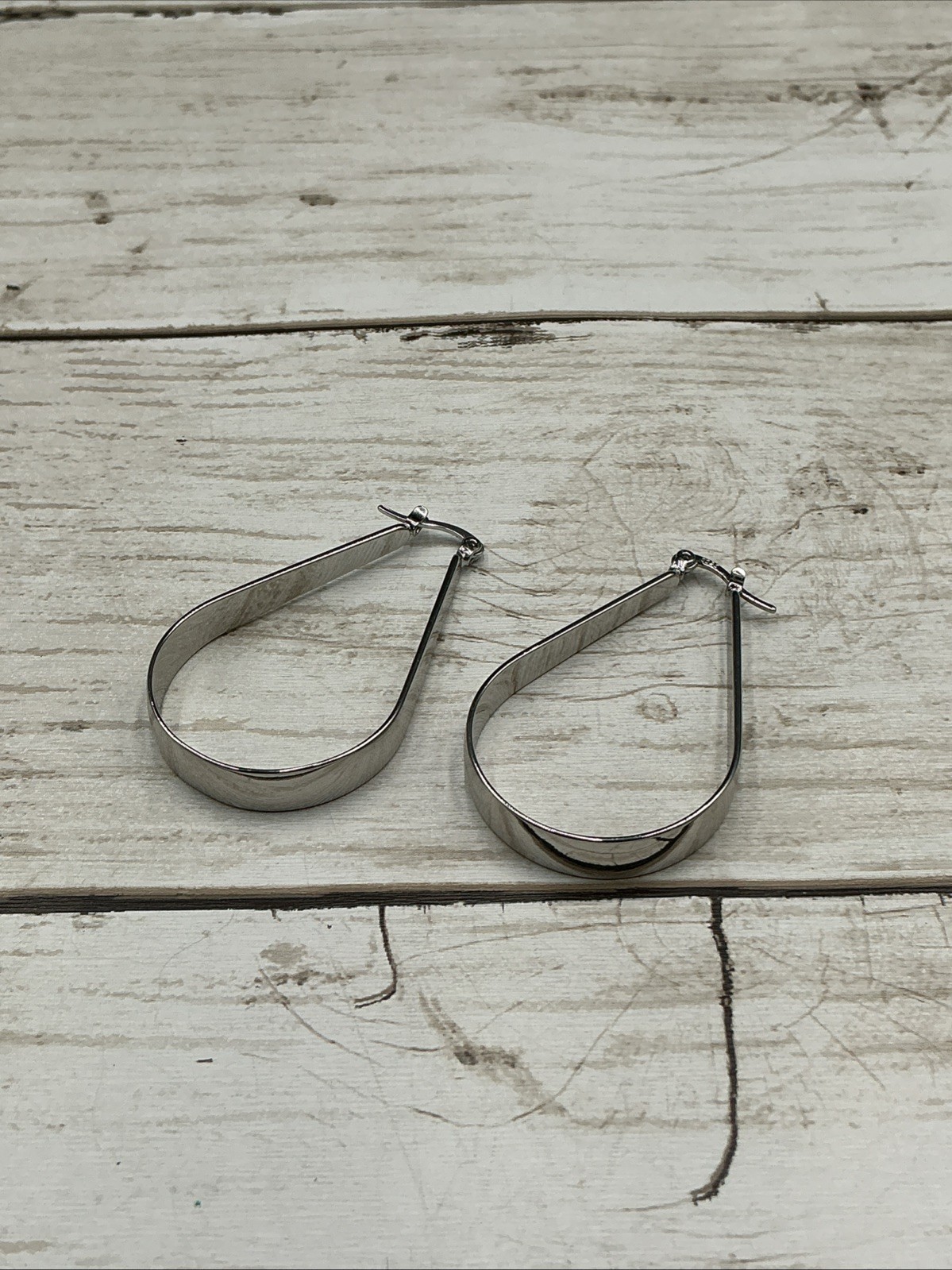 Modern 925 Sterling Silver Teardrop Hoop Earrings | Sleek Geometric Design