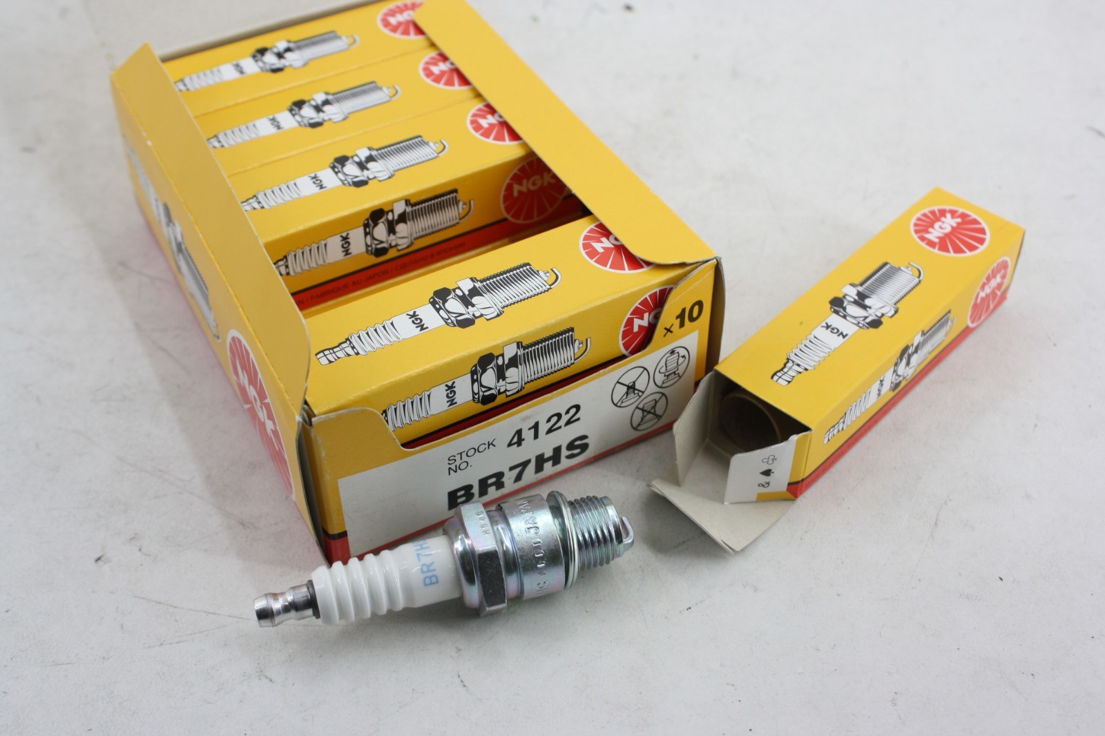 10-PACK NGK BR7HS NICKEL SPARK PLUGS # 4122 YAMAHA HONDA APRILIA SCOOTERS
