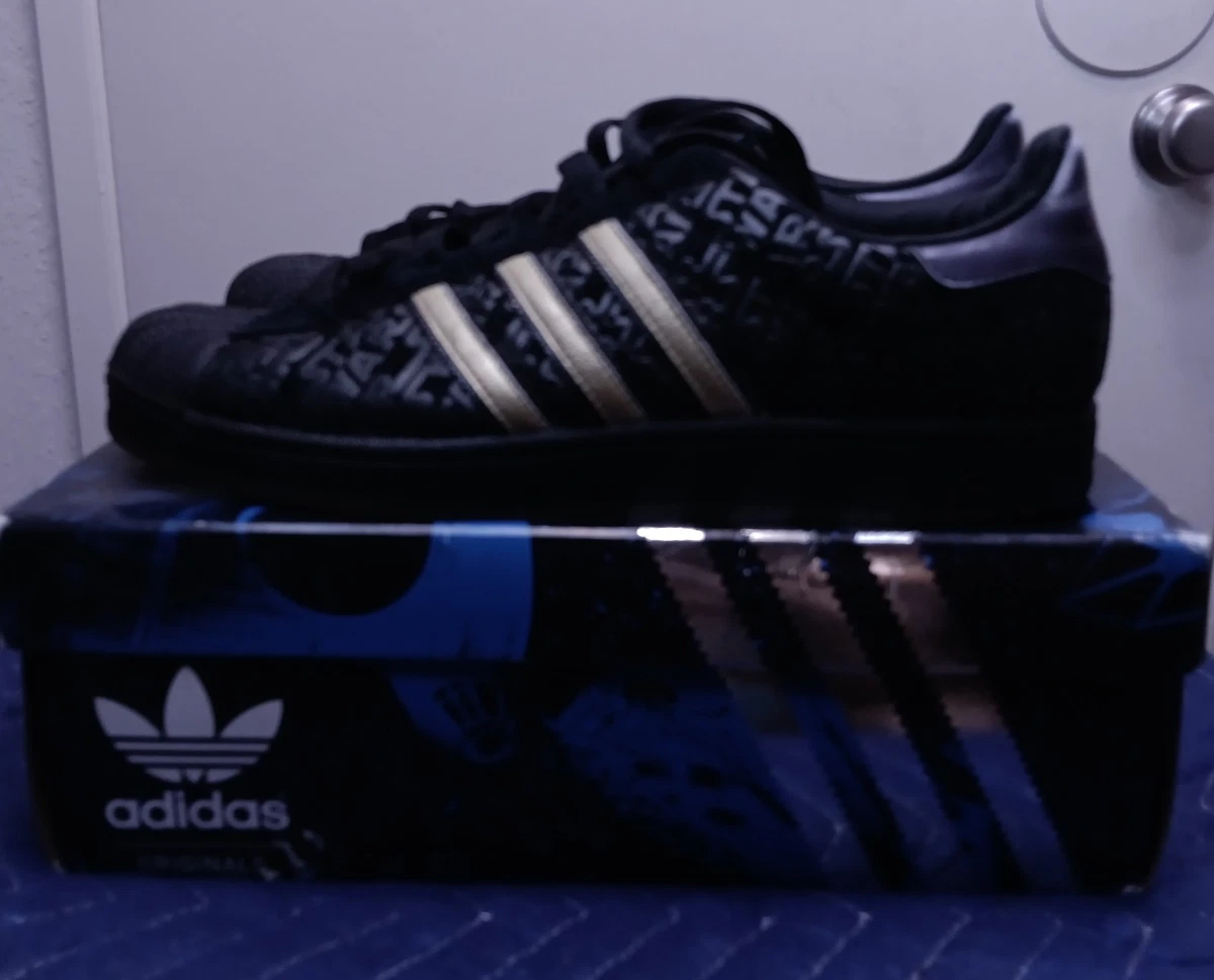 Star Wars x adidas Superstar 2 All-Over Star Wars Embossed for