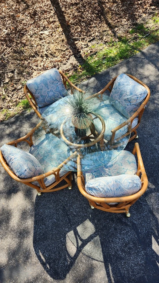 Ficks Reed Rattan Mid Century Dining Set With 4 Chairs& Glass Top Round Table  - Image 2 of 4