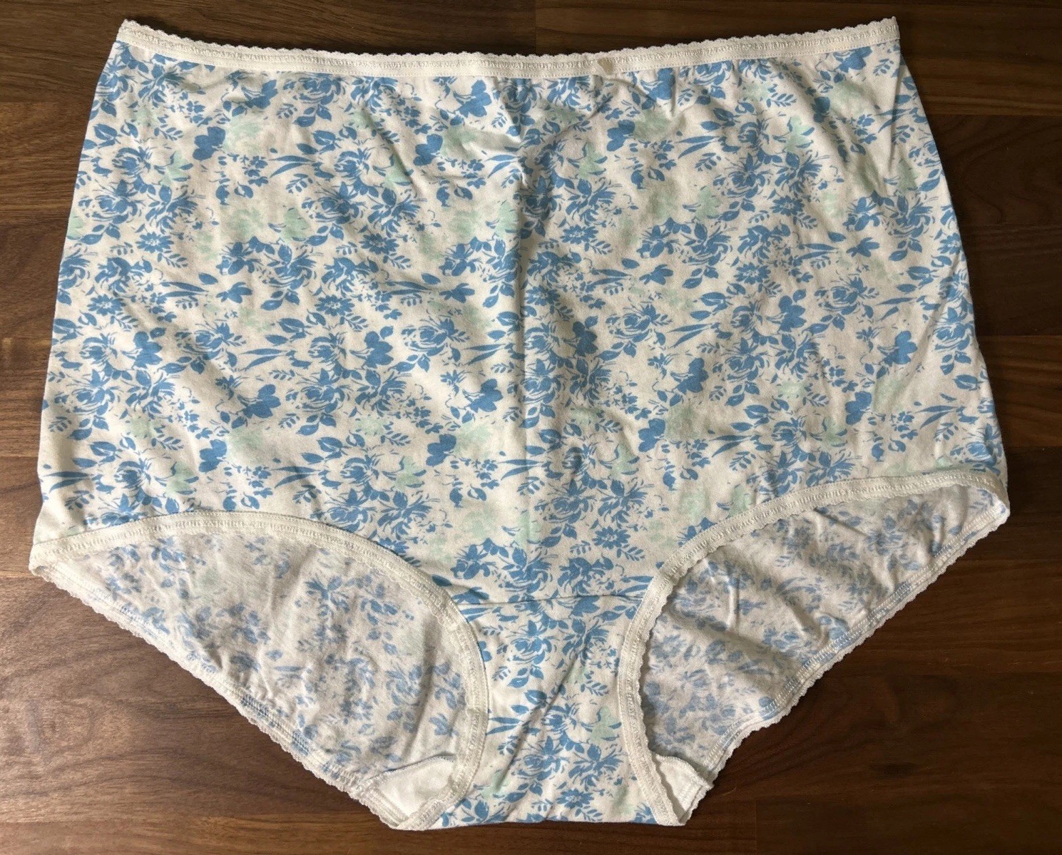 Picture 1 of 4