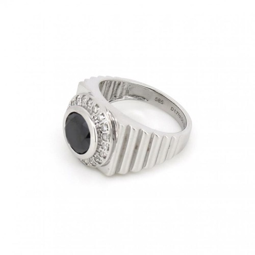Genuine 14CT WHITE GOLD, BLACK DIAMOND,HALO RING. With Valuation Certificate. - Picture 2 of 4