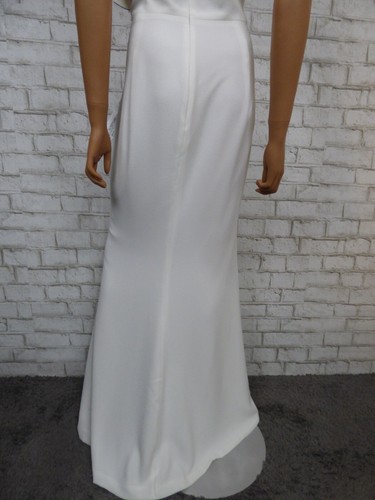 Dress the Population Iris Slit Crepe Gown in Off White Size Large NEW D448 - Picture 14 of 15