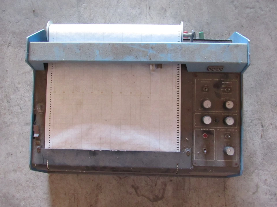 Vintage Linear Chart Recorder Model 252 - Image 4 of 4