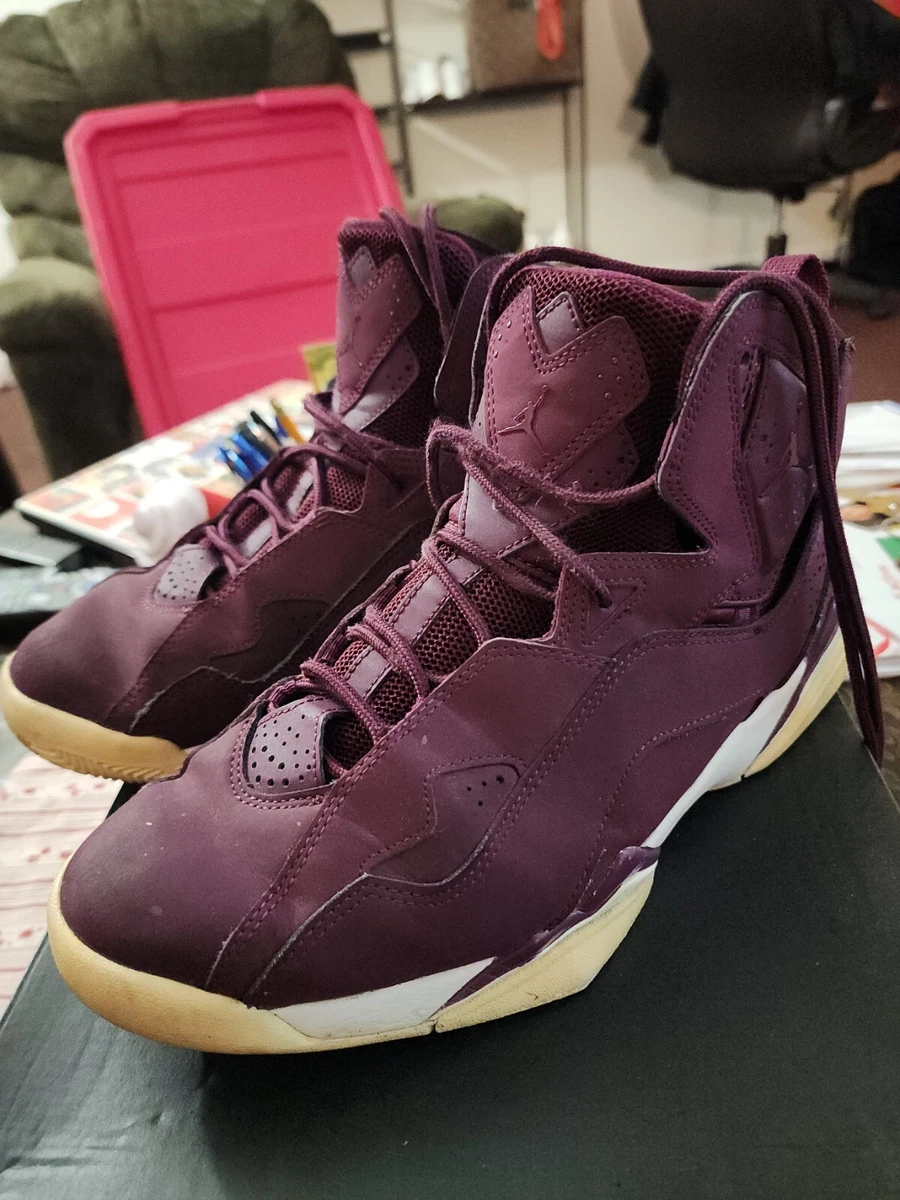 Jordan true shop flight burgundy