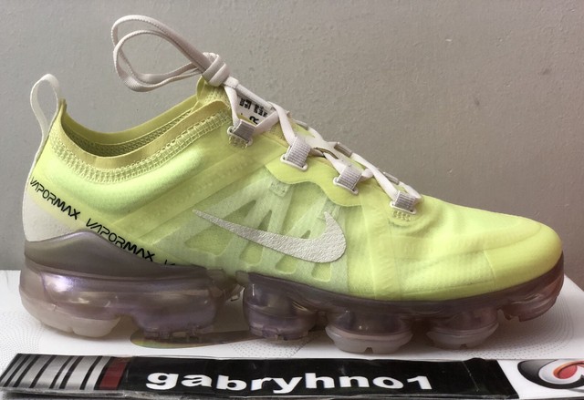 green vapormax womens