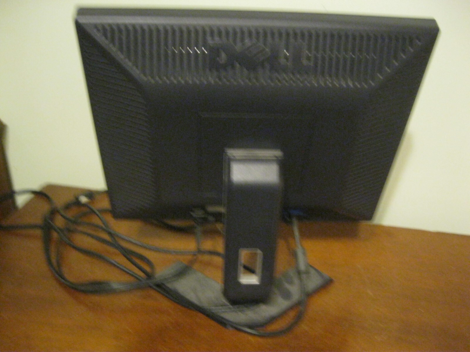 Picture 2 of 3