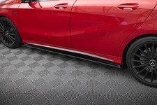 Seitenschweller Ansatz (Paar) passend für Mercedes A 45 AMG W176 FL roter Kern Seitenschweller Ansatz (Paar) passend für Mercedes A 45 AMG W176 FL roter Kern