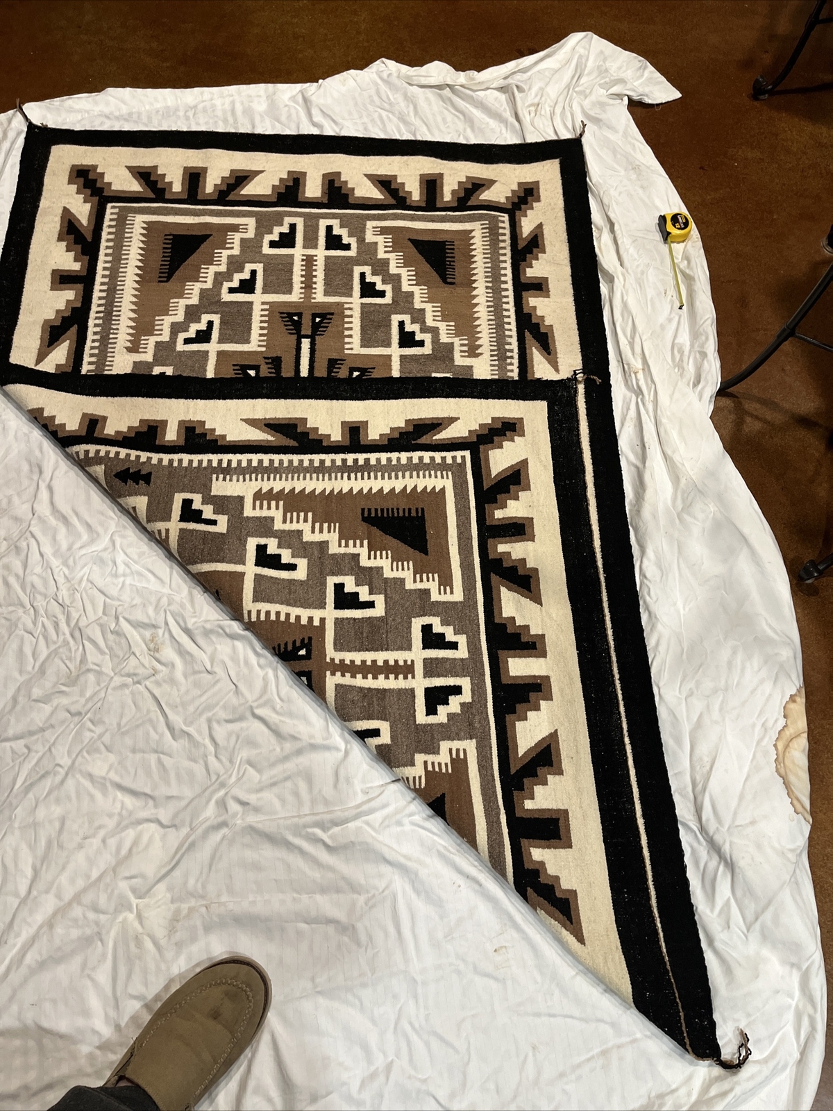 Toadlena/Two Grey Hills Navajo rug eBay