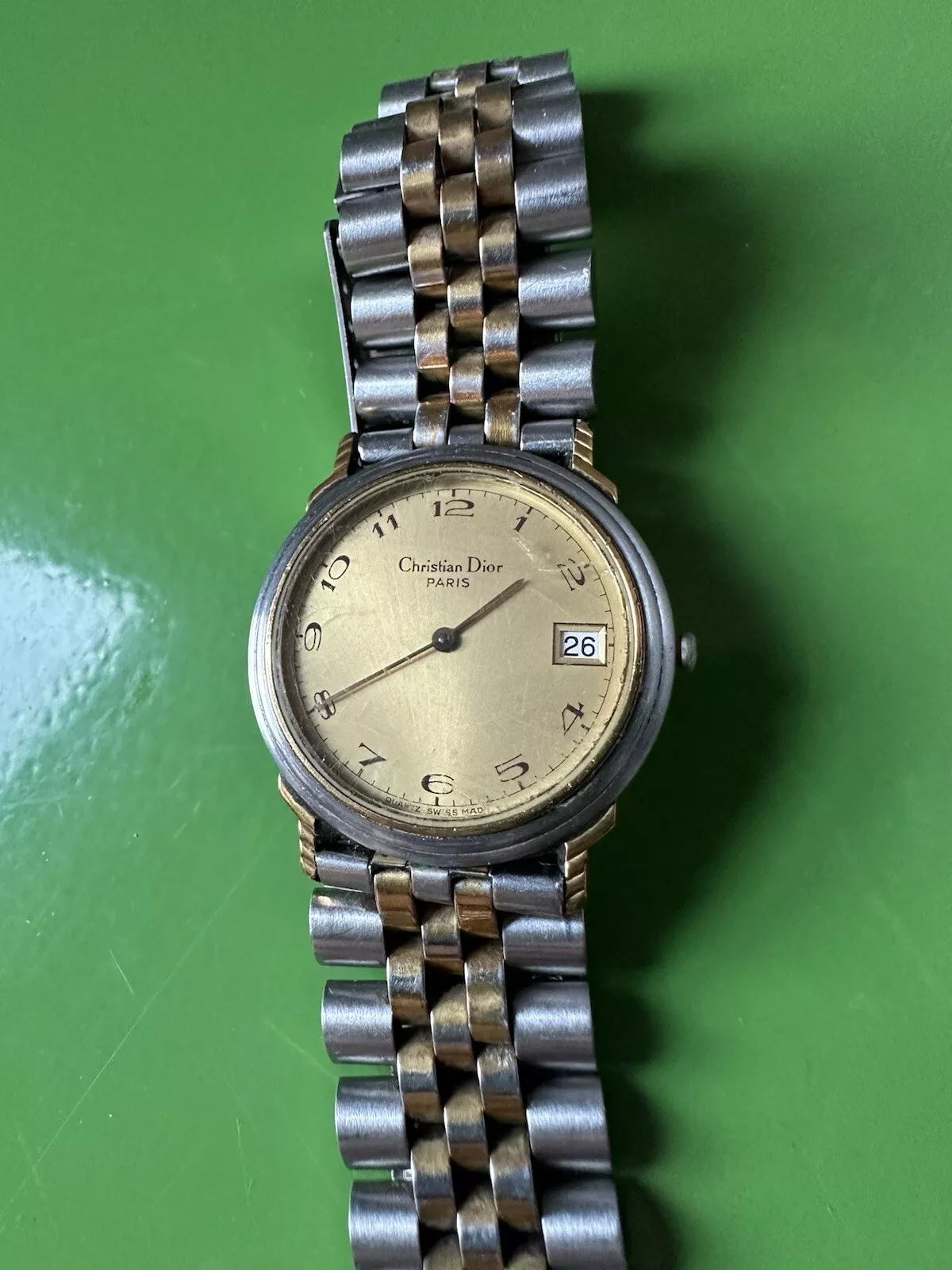 MONTRE VINTAGE CHRISTIAN DIOR PARIS MODÈLE DEPOSE 45.12.02 QUARTZ DEUX TONS OR