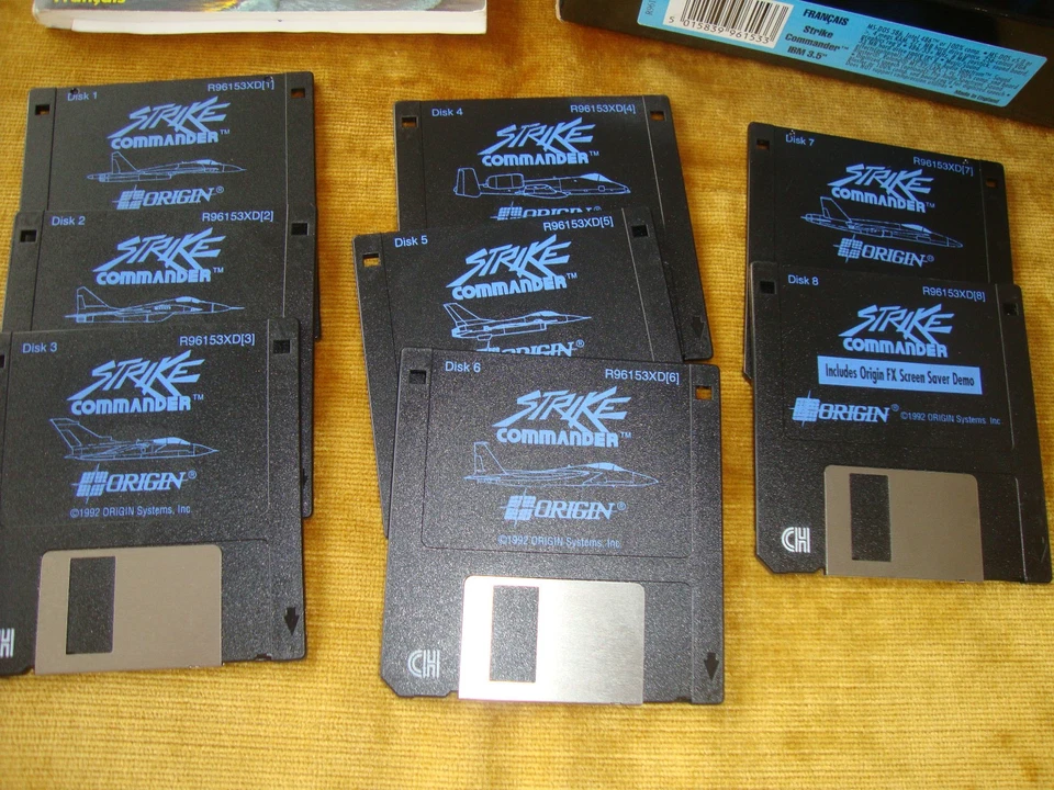 jeux vidéo vintage STRIKE COMMANDER disquettes  1992 - Photo 4/4