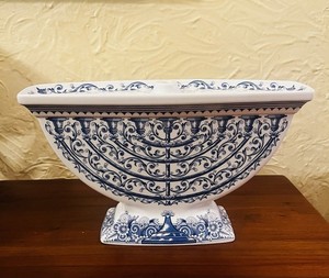 Spode Judaic Collection Made in England Blue & White Porcelain Menorah Vtg. 2007