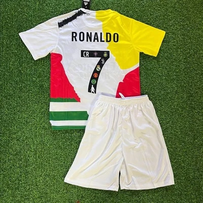 Cristiano Ronaldo Goat 7- Kid Jersey + Short - Photo 1/3