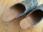 Very Corso Como Women's Shoes Size 8M Snake Skin Print Grey Clog/mule — photo 5